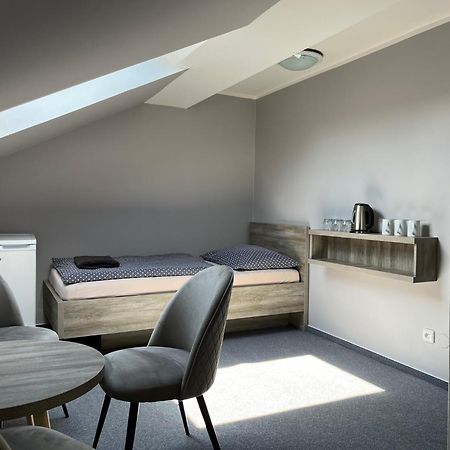 Almond Hotel Teplice Kültér fotó