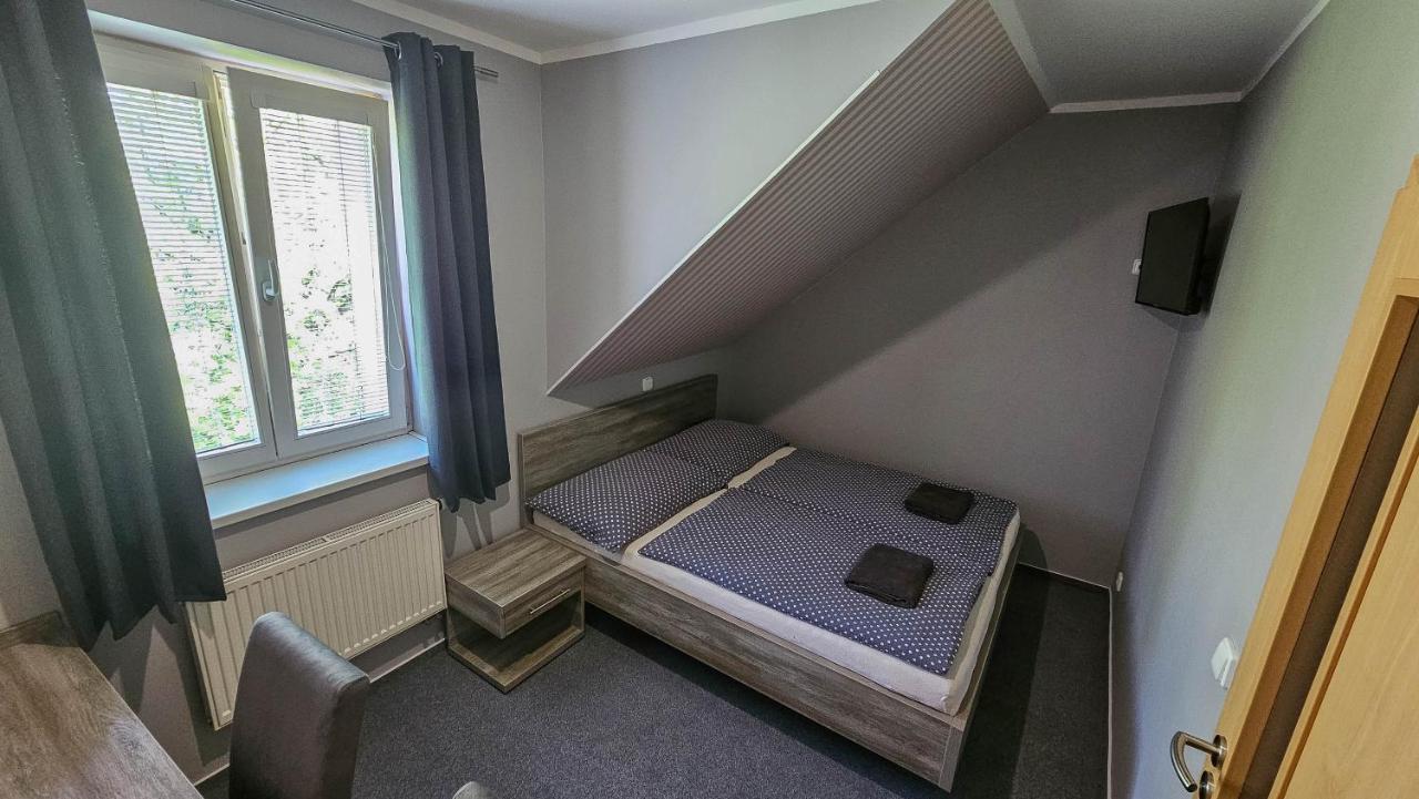 Almond Hotel Teplice Kültér fotó