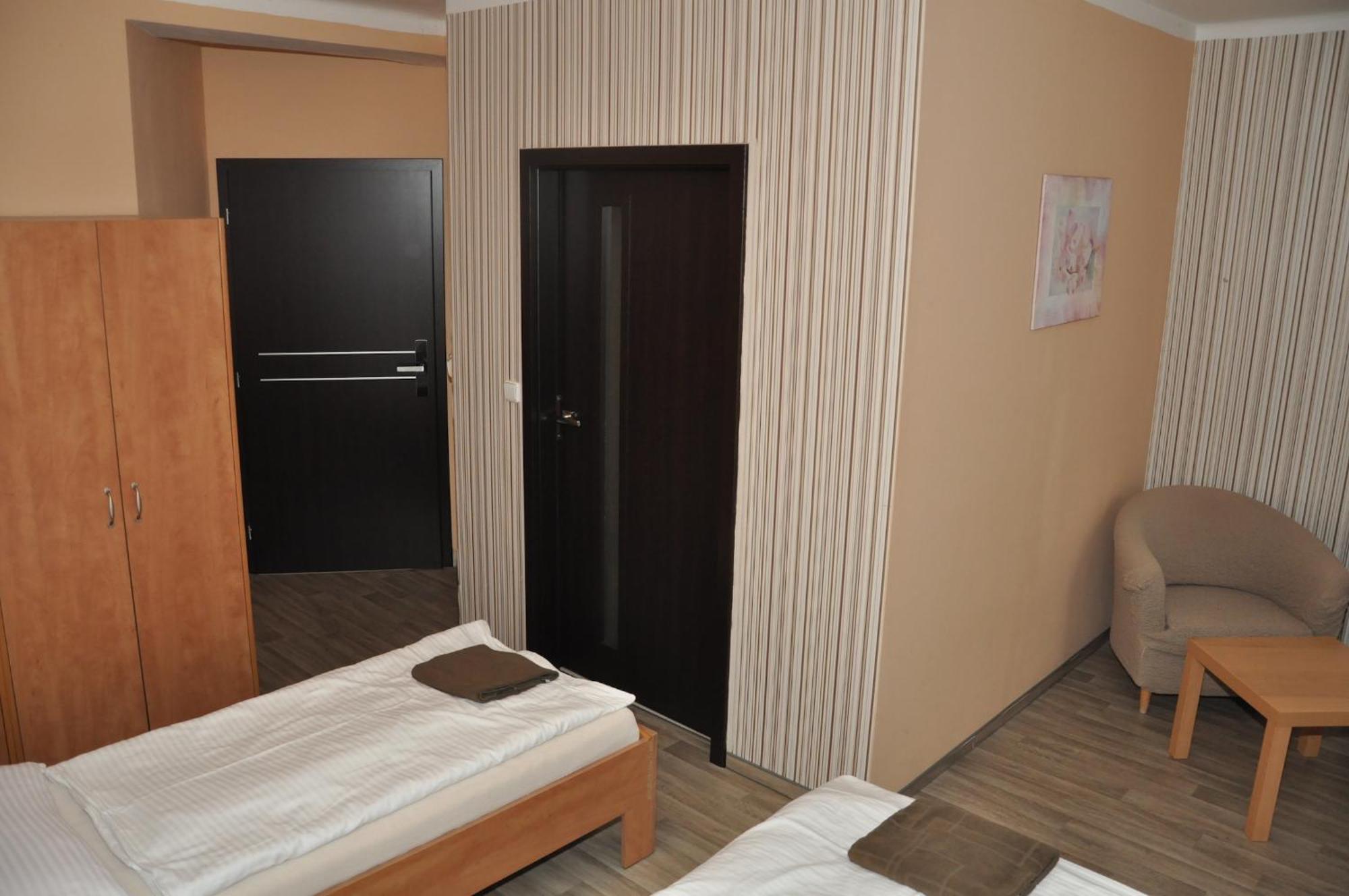 Almond Hotel Teplice Kültér fotó