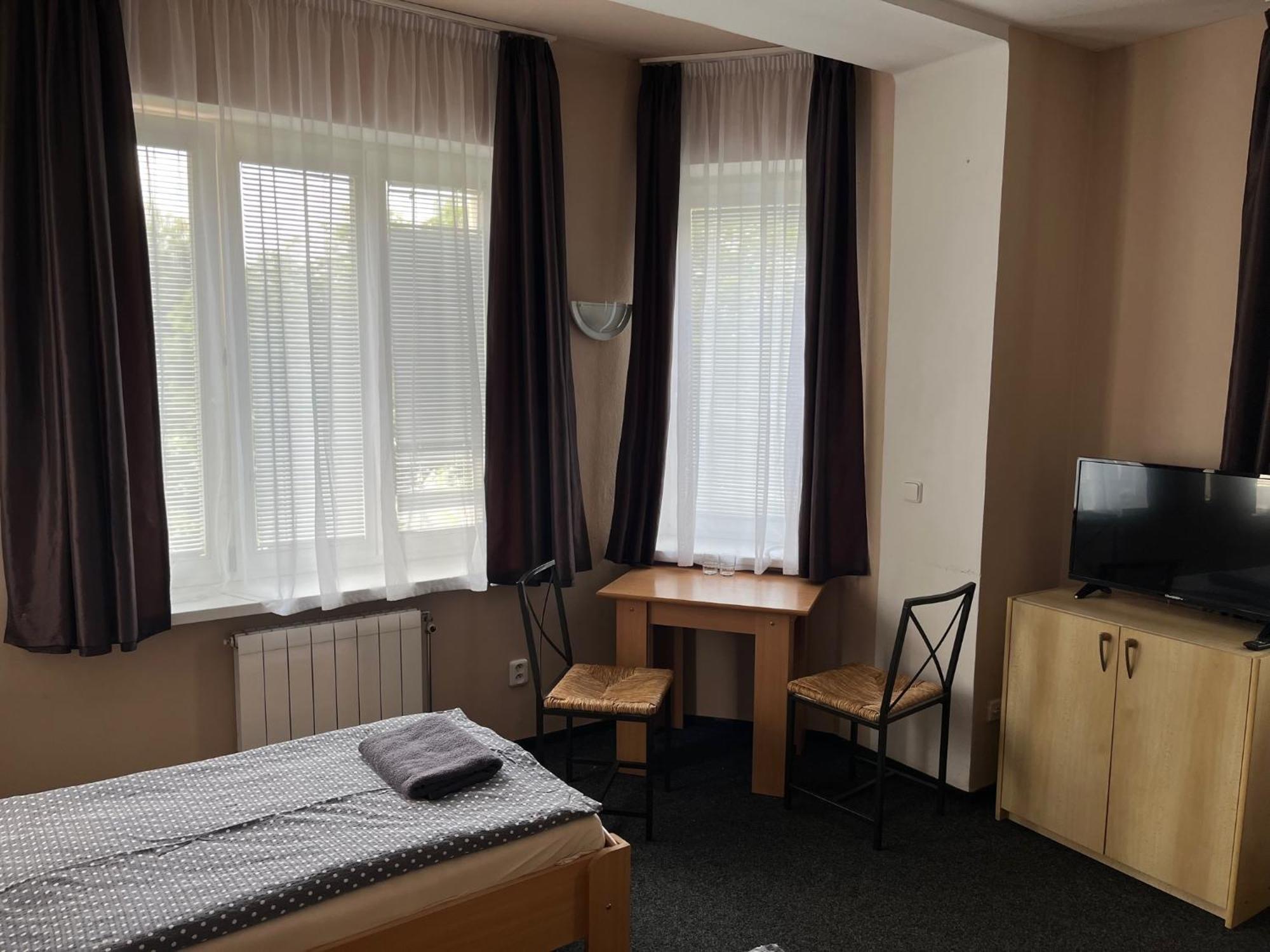 Almond Hotel Teplice Kültér fotó