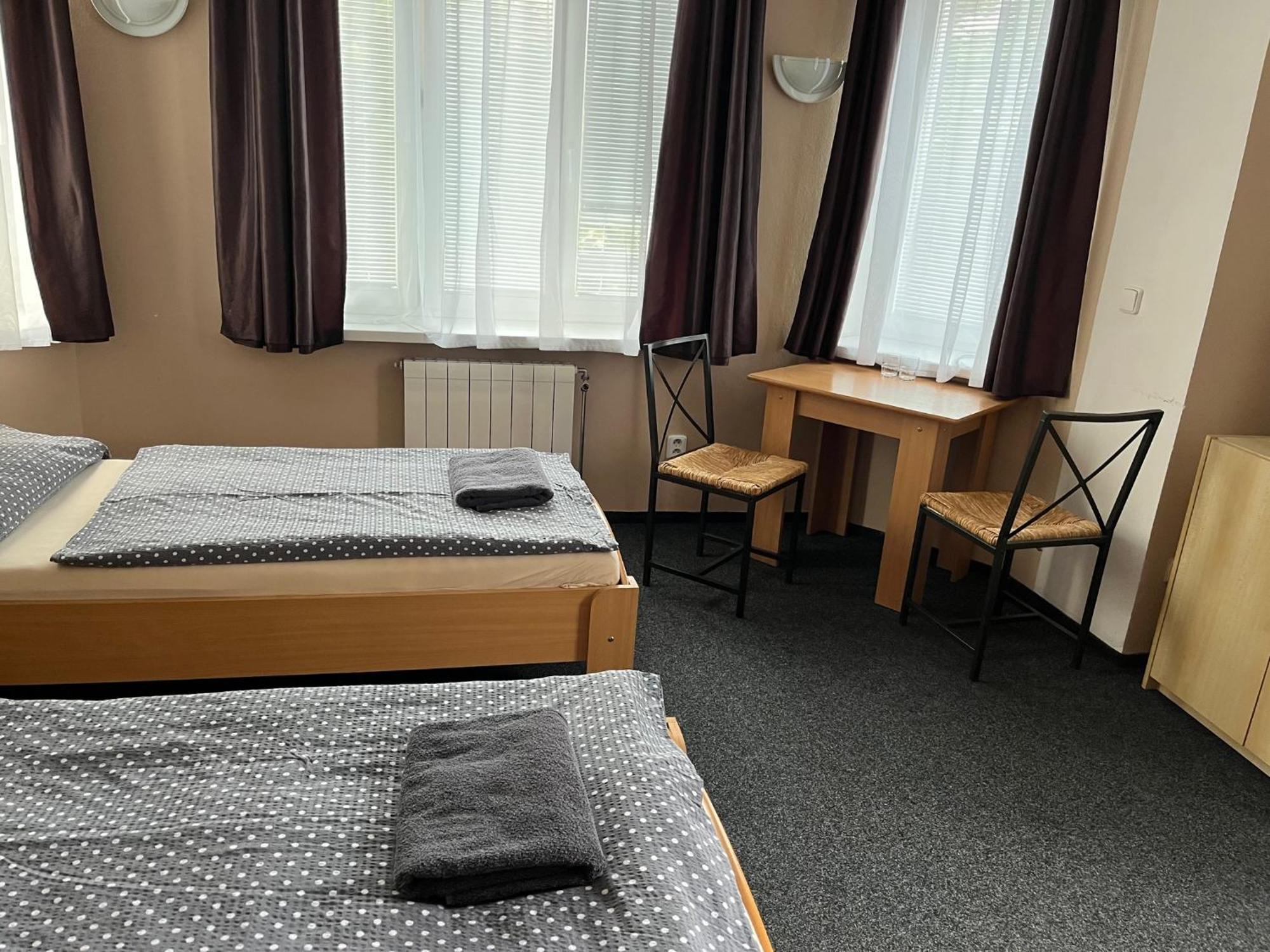 Almond Hotel Teplice Kültér fotó