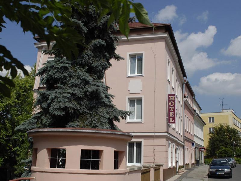 Almond Hotel Teplice Kültér fotó